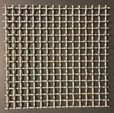 Features and benefits of small wire mesh panels
Galvanised welded wire mesh panels in smaller 3ft x 2ft sizes with 6mm, 13mm or 25mm holes
Made from hot-dipped galvanised steel wire for long-lasting, corrosion-resistant performance
Versatile panels ideal 
