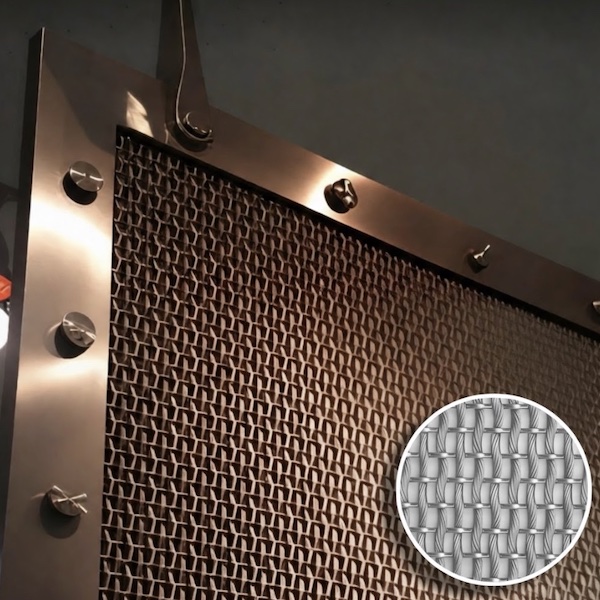 Close-up of BZ-1706C architectural cable-rod woven mesh for luxury hotel metal screens.