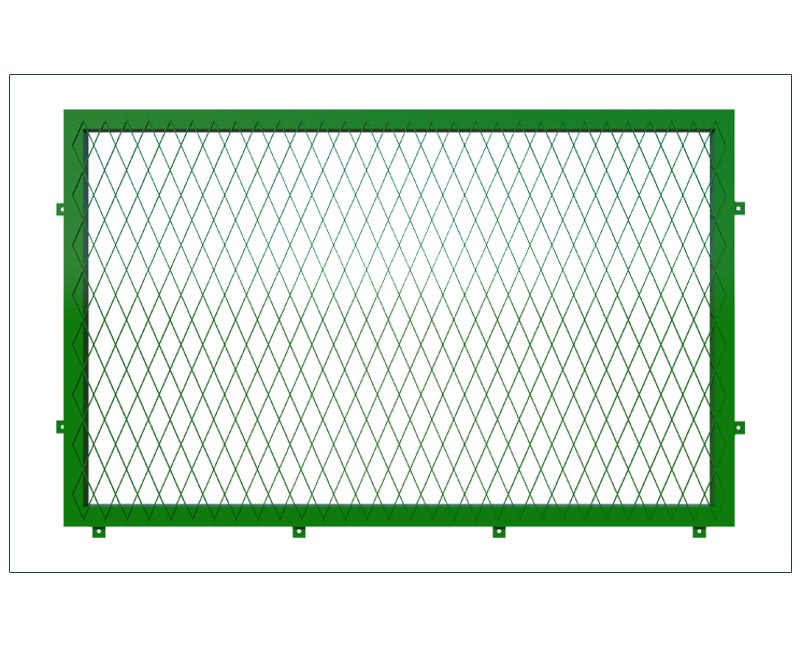 Expanded mesh fence