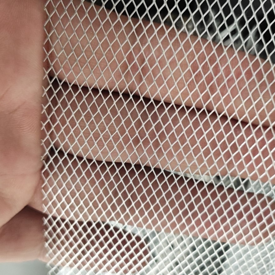 Standard Specification for Expanded Metal Mesh