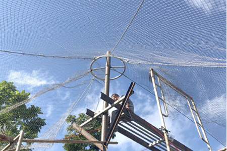 Zoo mesh installation